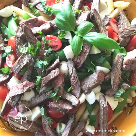Along with imparting good flavor, fat helps use this time to prepare a side dish or toss a salad to accompany the steak at mealtime. The Best Sirloin Steak & Pasta Salad Recipe | Eat Picks