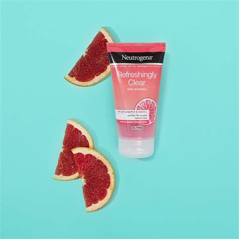 Neutrogena® Refreshingly Clear Daily Exfoliator