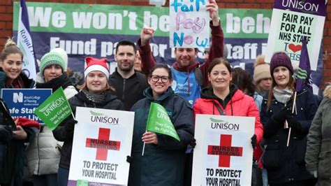 Nurses Strike Ni Strike Action By Thousands Of Nurses Ends Bbc News