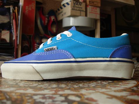 Theothersideofthepillow Vintage Vans 2 Tone Electric Blue And Turquoise