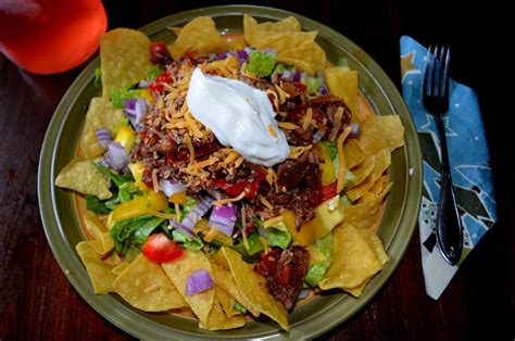 Crockpot Carne Asada Taco Salads ~ Life With Lolo