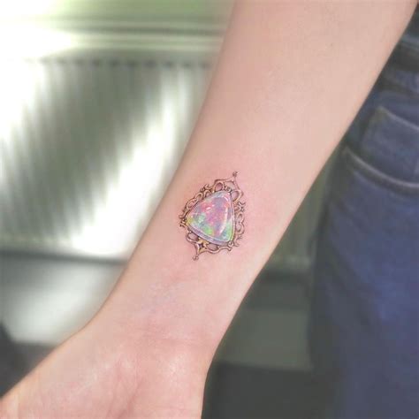 𝟛𝟛 Currently In🇬🇧based In 🇭🇰 33tattoo Posted On Instagram Opal
