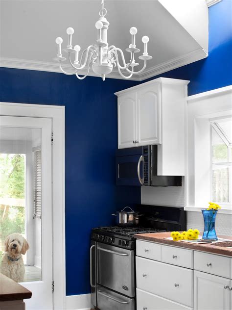 Your kitchen should be an expression of your personal style, and color is one of the best ways to inject personality into a space. Paint Colors for Small Kitchens: Pictures & Ideas From ...