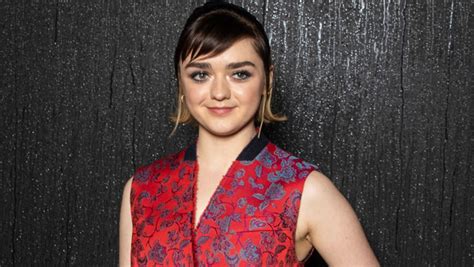 Maisie Williams 23 Wears Sheer Pvc Coat After Transforming Into Punk