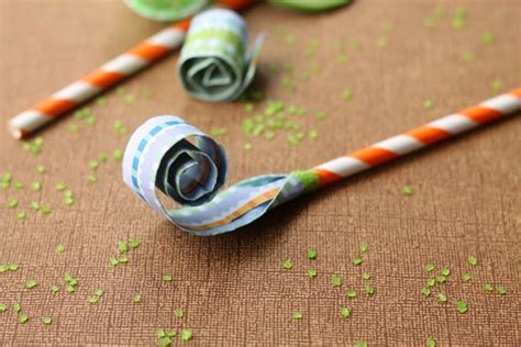 Diy Paper Straw Blowers Made To Be A Momma