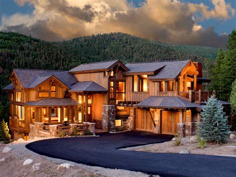 Stay at mountain home inn from $106/night, hilander motel from $62/night, thunder bird motel from $70/night and more. Luxury mountain home, now taking reservatio... - VRBO
