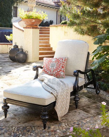 20 Glam Outdoor Furniture Sale Essentials At Horchow Candie Anderson