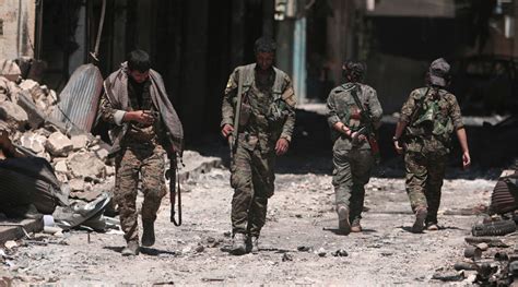 Syrian Kurds Backed By Us Forces Declare War On Is Capital Raqqa