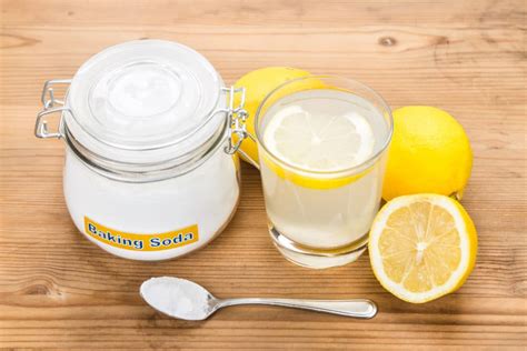 Some people use it as a topical paste to relieve irritation from insect bites and stings. Baking Soda Health Benefits & Remedies