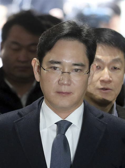 South Korean Court Approves Arrest Of Samsung Heir Ap News
