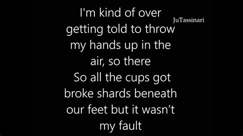 And you know, we're on each other's team. Team - Lorde - Lyrics - YouTube