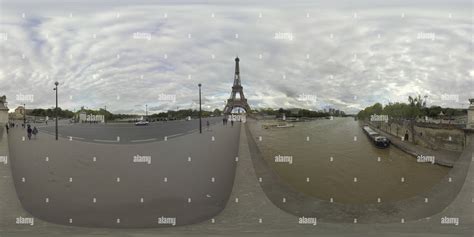 360° View Of View Of Eiffel Tower From Seine River Tour Eiffel Etoile