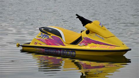 what you should know about jet ski wetsuit and drysuit