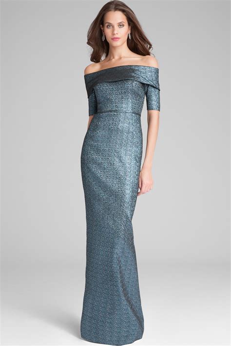 Metallic Jacquard Gown With Sleeves In 2020 Evening Dresses Elegant Classy Cocktail Dress