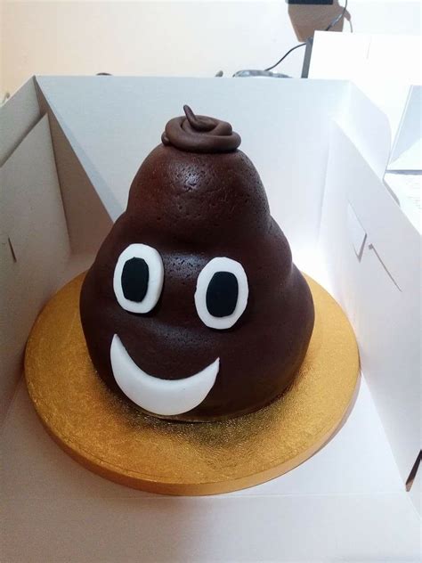 Emoji Poo Cake Mr Stinky Poo Emoji Cake Hanky Cakes Desserts Fun