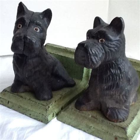 Vintage Style Heavy Cast Iron Scotty Dog Scottish Terrier Bookends Book