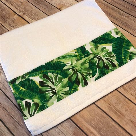 Banana Leaf Tropical Leaf Bath Towels In Green And White Made Etsy
