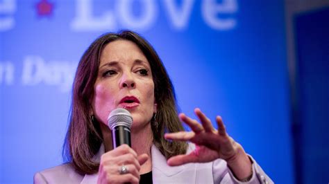 marianne williamson confirms she will run for president in 2024