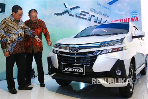 Daihatsu's participation in the company is 61.75%. Mendorong Daya Beli Pasar Mobil Keluarga di Masa New ...