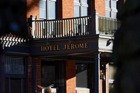 Hotel Jerome Auberge Resorts Collection Luxury Lifestyle Awards