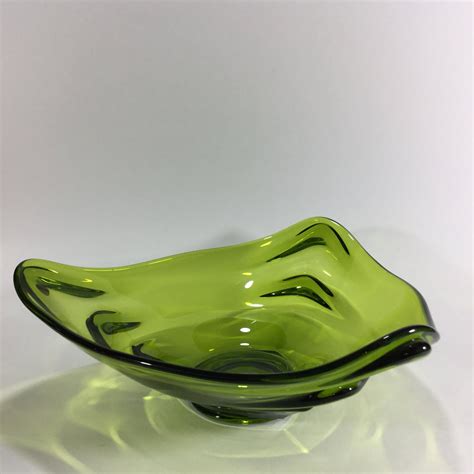 1960s Mid Century Modern Green Glass Bowl Etsy Green Glass Bowls