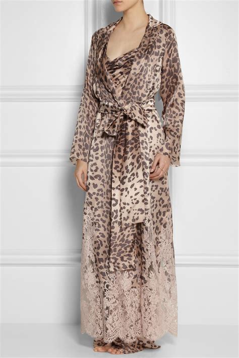 Shop 86 top leopard print robe and earn cash back all in one place. Rosamosario Tarzan Loves Jane Leopard-Print Silk-Satin ...