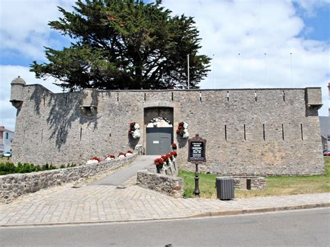 Entrée Du Château De Noirmoutier By Kordouane
