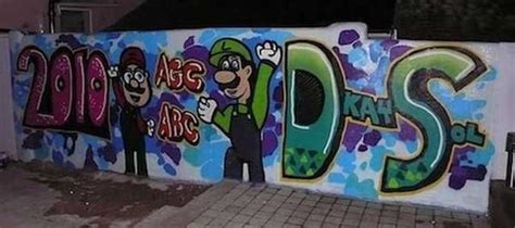 Maybe you would like to learn more about one of these? Super mario bros graffiti - Foto dan Gambar - Just Relax