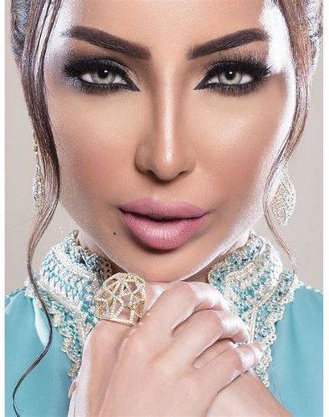يا من يعانق دنيا لا بقاء لها download. بالصور - دنيا بطمة تعتمد نفس صيحة ميريام فارس الجريئة.. هل ...