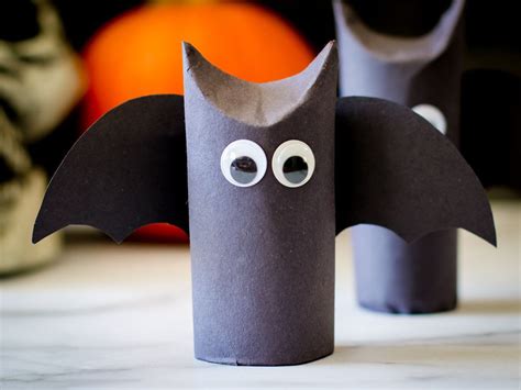 Easy Halloween Crafts Your Kids Can Make Readers Digest Canada