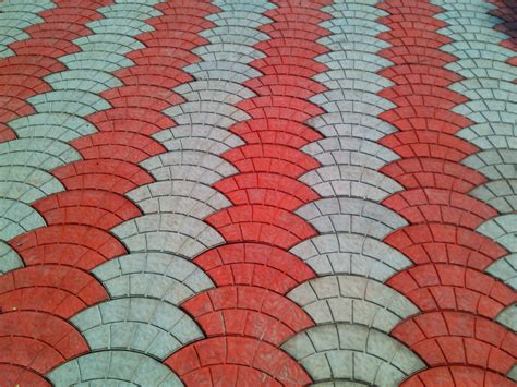 Curved Concrete Paver Block, Dimensions: 280 X 150 Mm, Thickness: 60 Mm