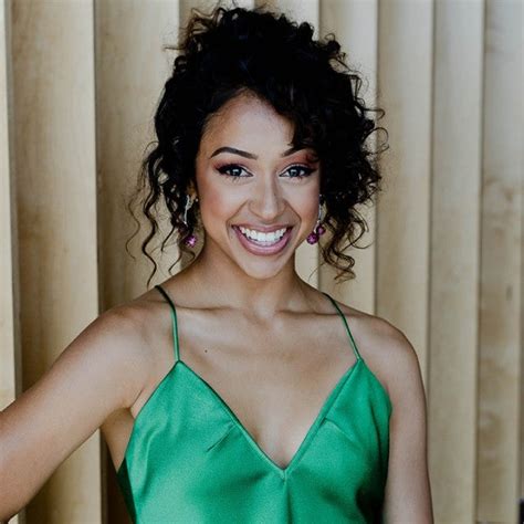 Liza Koshy Exclusive Interviews Pictures And More Entertainment Tonight