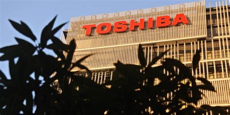 Us Hedge Fund Farallon Urges Toshiba To Consider Privatization