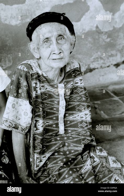 Very Old Indonesian Woman In Kota Gede Kotagede Yogyakarta In Java In Indonesia In Southeast