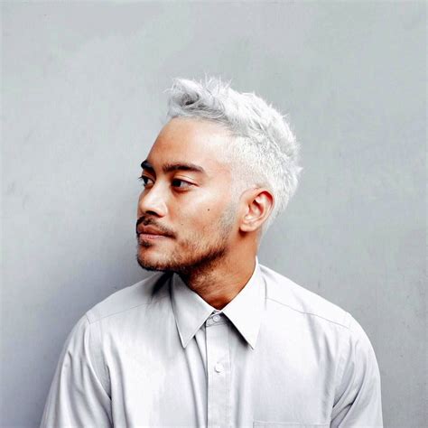 Perbezaan yang paling ketara antara kaum disebut pada kulit kepala. 5 Warna Rambut Pria Yang Disukai Wanita, Yang Kami ...