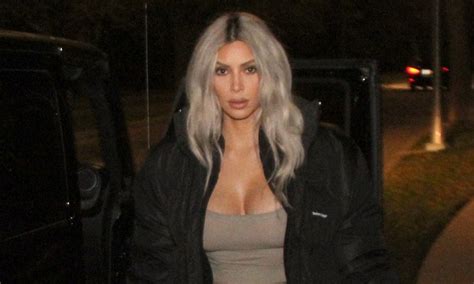 Kim Kardashian Puts On Busty Display In Tight Crop Top Daily Mail Online