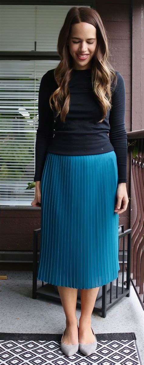 Jules In Flats J Crew Factory Pleated Midi Skirt Modest Outfits