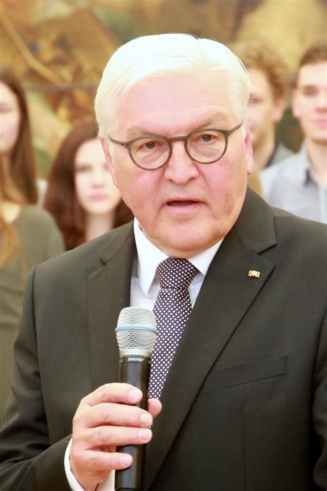Born 5 january 1956) is a german politician serving as president of germany since 19 march 2017. Frank-Walter Steinmeier - Wikiwand