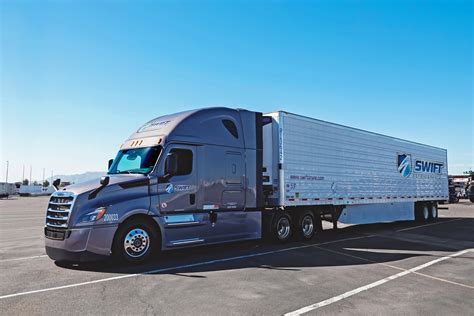 Refrigerated Trucking And Service Reefer Trucking Swift Transportation