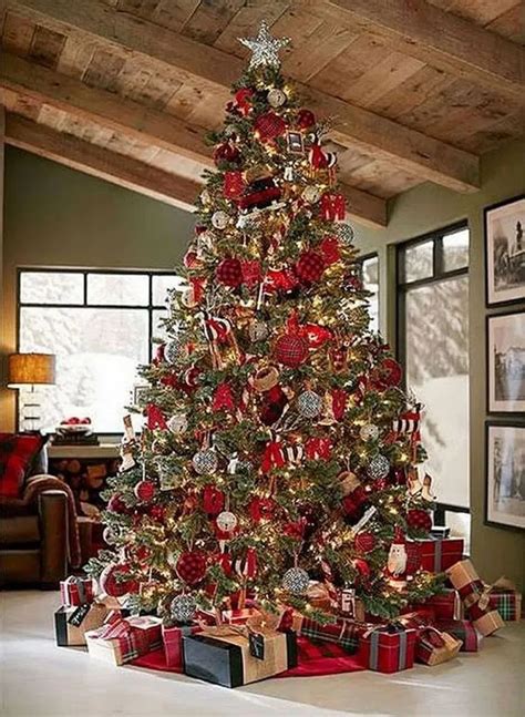 15 Most Fabulous Christmas Tree Decoration Ideas 15 Remajacantik