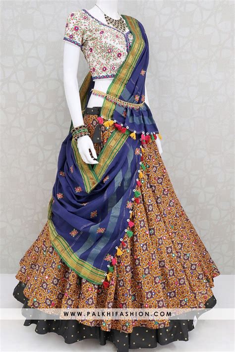 Indian Traditional Clothing Online At Best Indian Clothing Stores In