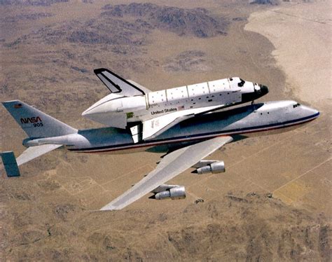 How The Boeing 747 Carried The Space Shuttle