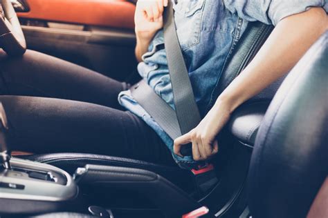 Benefits Of Wearing A Seatbelt Common Seatbelt Myths