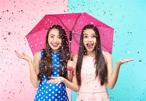 The Merrell Twins Can Do it All | Merrell twins, Twins, Merell twins