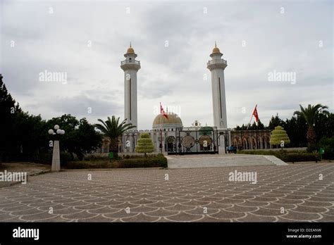 Mausoleum Of Habib Bourguiba In Monastir Tunisia Stock Photo Alamy