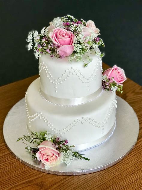 Tier Wedding Cake Cakecentral Com