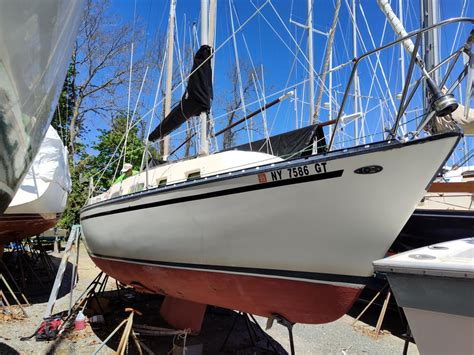 We Bought Our First Boat 1978 Hunter 27 Sailing