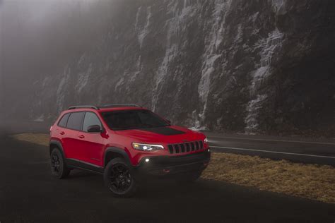 2020 Jeep Cherokee Review Ratings Specs Prices And Photos The Car