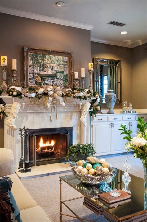 5 Chic And Creative Ideas For Decorating A Fireplace Mantel Interior