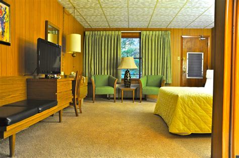 Motel Room Interior 20111121koolwi Flickr
